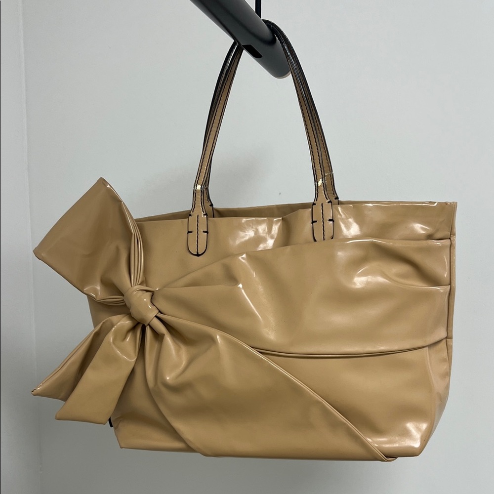 Valentino Elegant Tan Tote Bag with Bow Accent